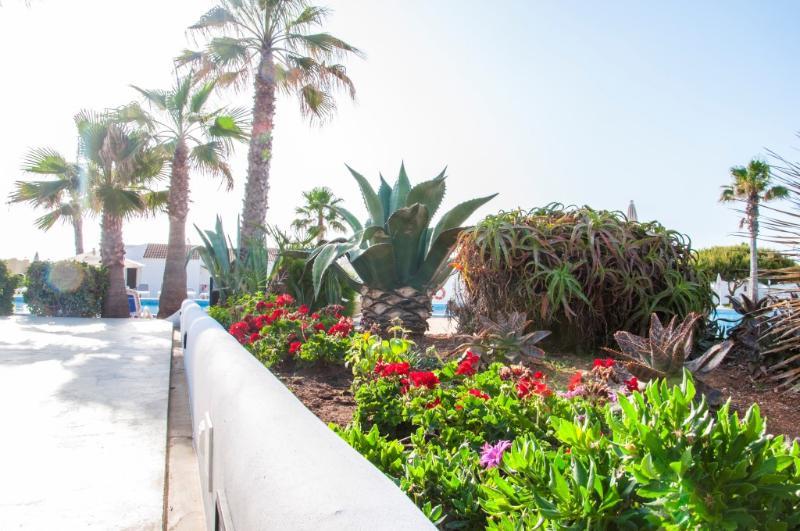 Sagitario Menorca Mar Adults Only Lejlighedshotel Cala en Bosc Eksteriør billede